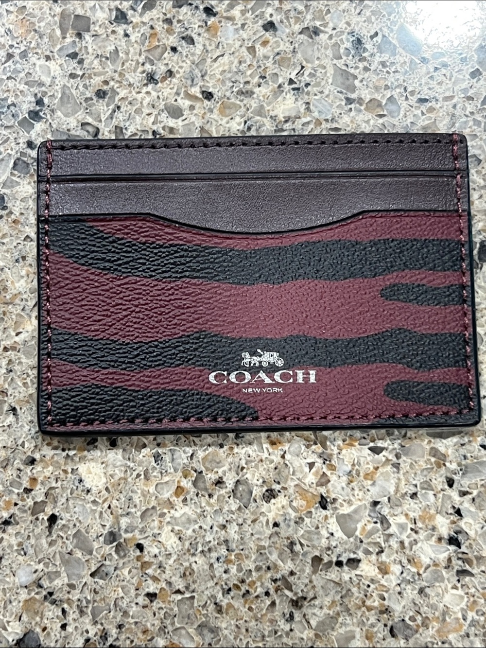 Coach Burgundy and Black Stripe Leather Card Case z22